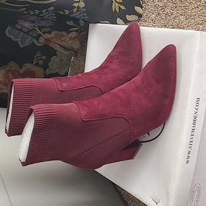 Steve madden burgundy sude sock ankle booties